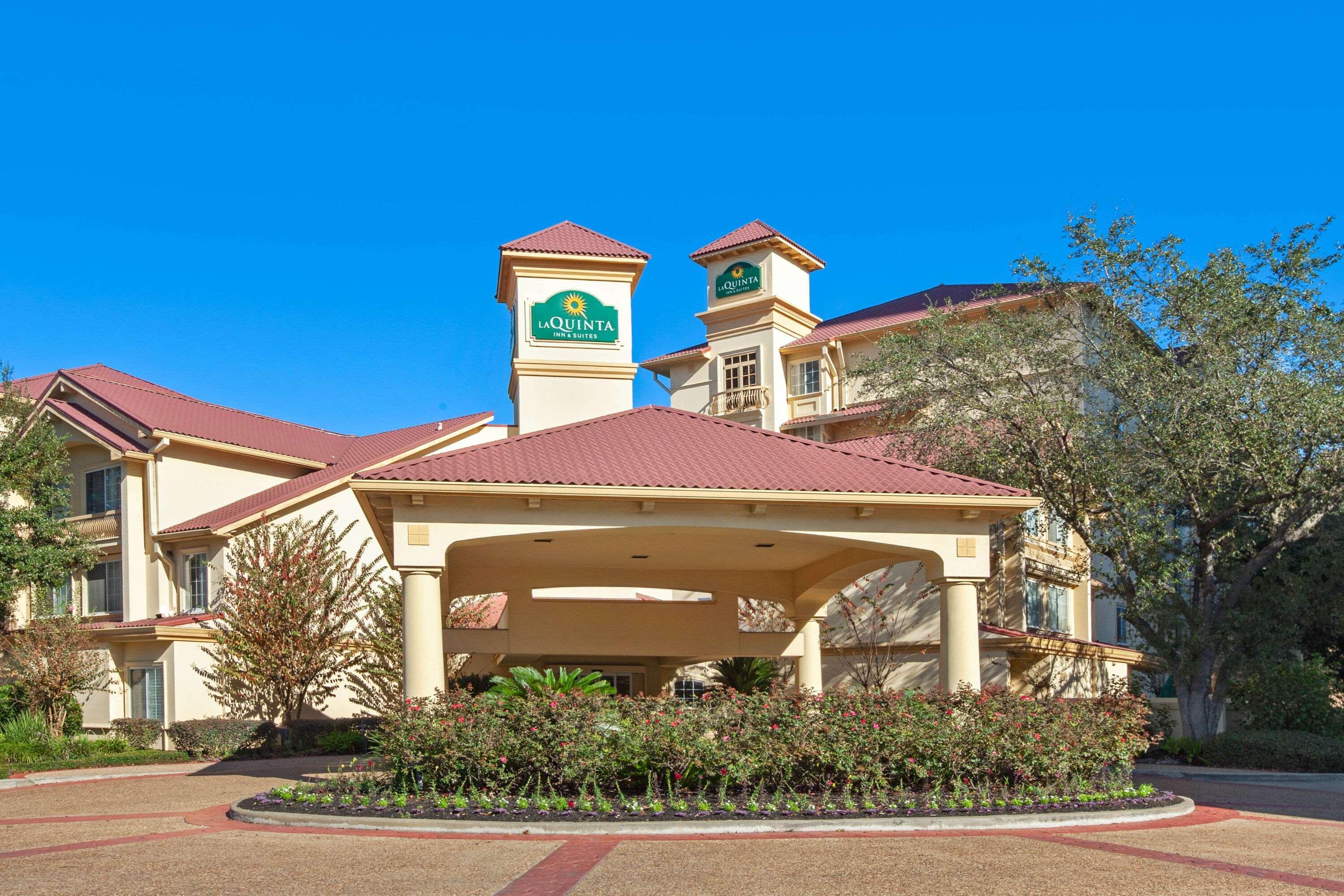 La Quinta By Wyndham Houston Galleria Area Exterior photo