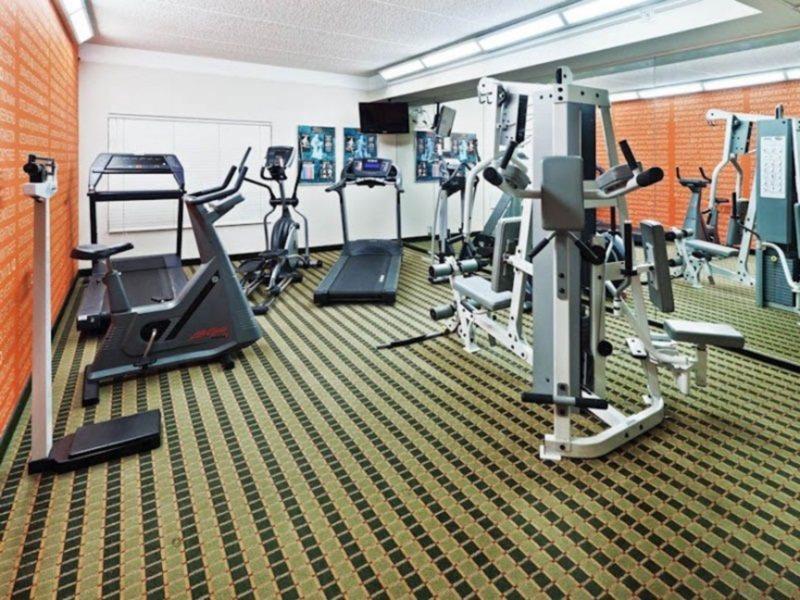 La Quinta By Wyndham Houston Galleria Area Facilities photo